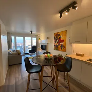 https://moderne-studio-aan-zee.ostend-hotel.net